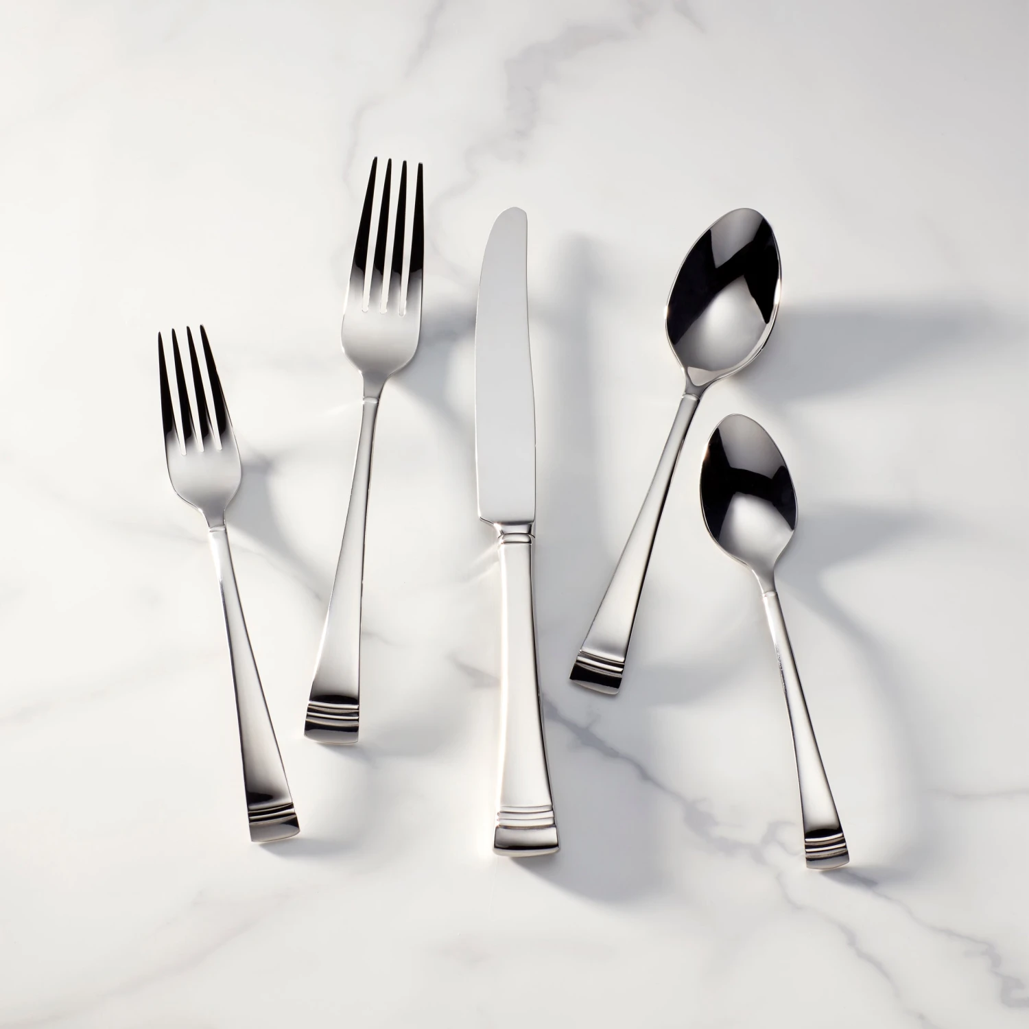 Lenox Federal Platinum™ 5-piece Place Setting Flatware 3 Lenox Federal Platinum™ 5-piece Place Setting Flatware