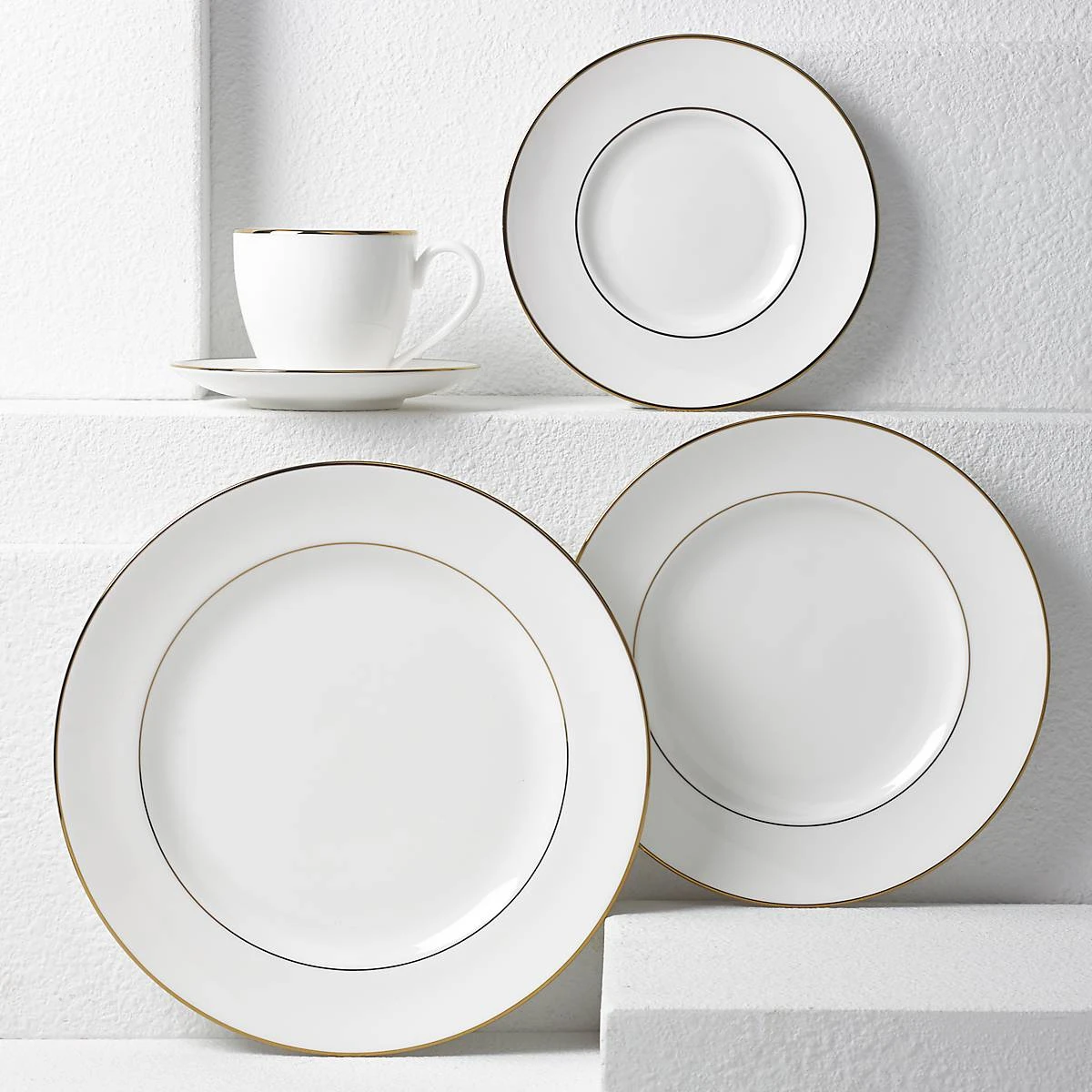 6225304_wHR_358057b3-d64f-4249-90d2-952ca483c5c5.jpg Lenox Dinnerware Continental Dining™ 5pc Place Setting