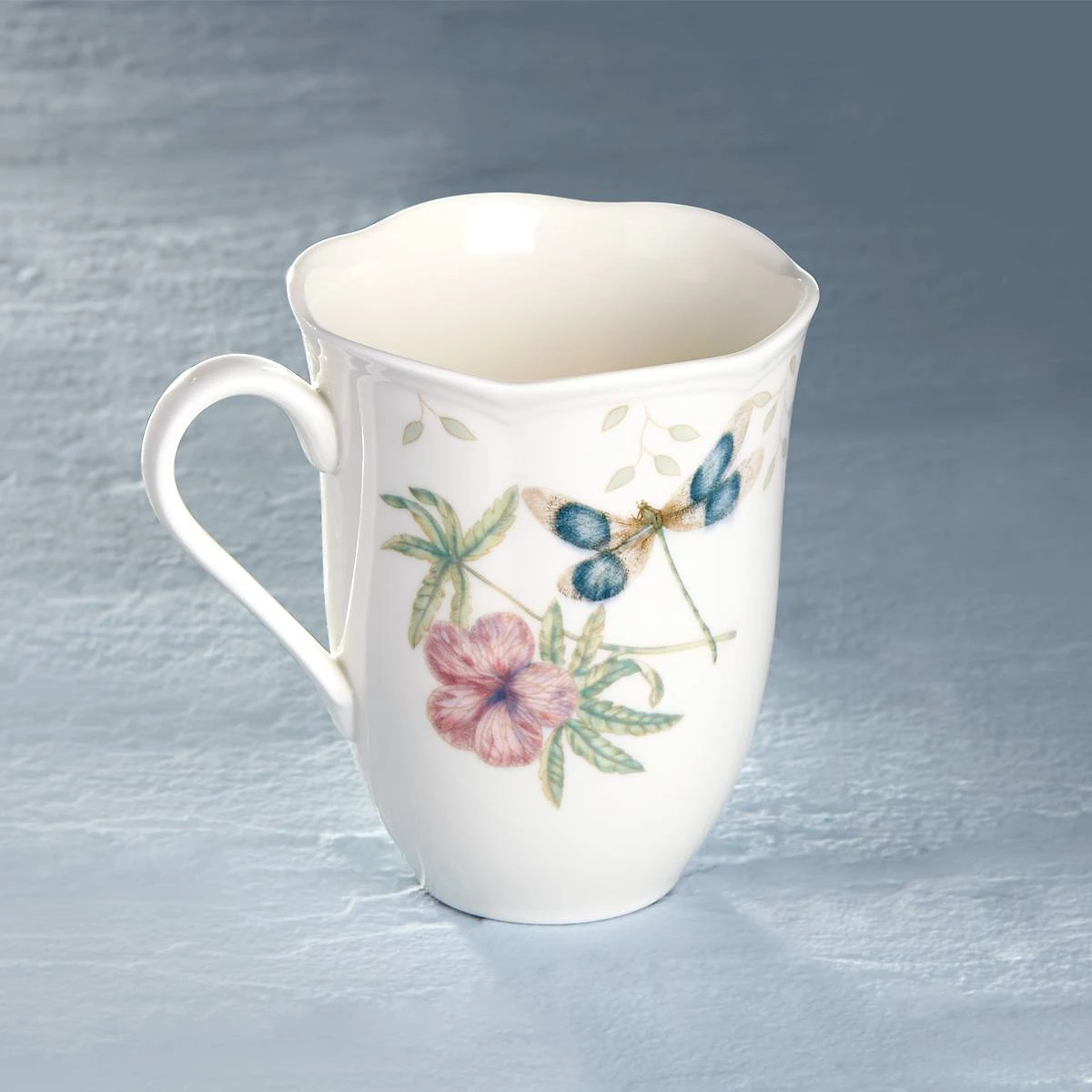 817044_w2.jpg Lenox Butterfly Meadow 4-piece Place Setting