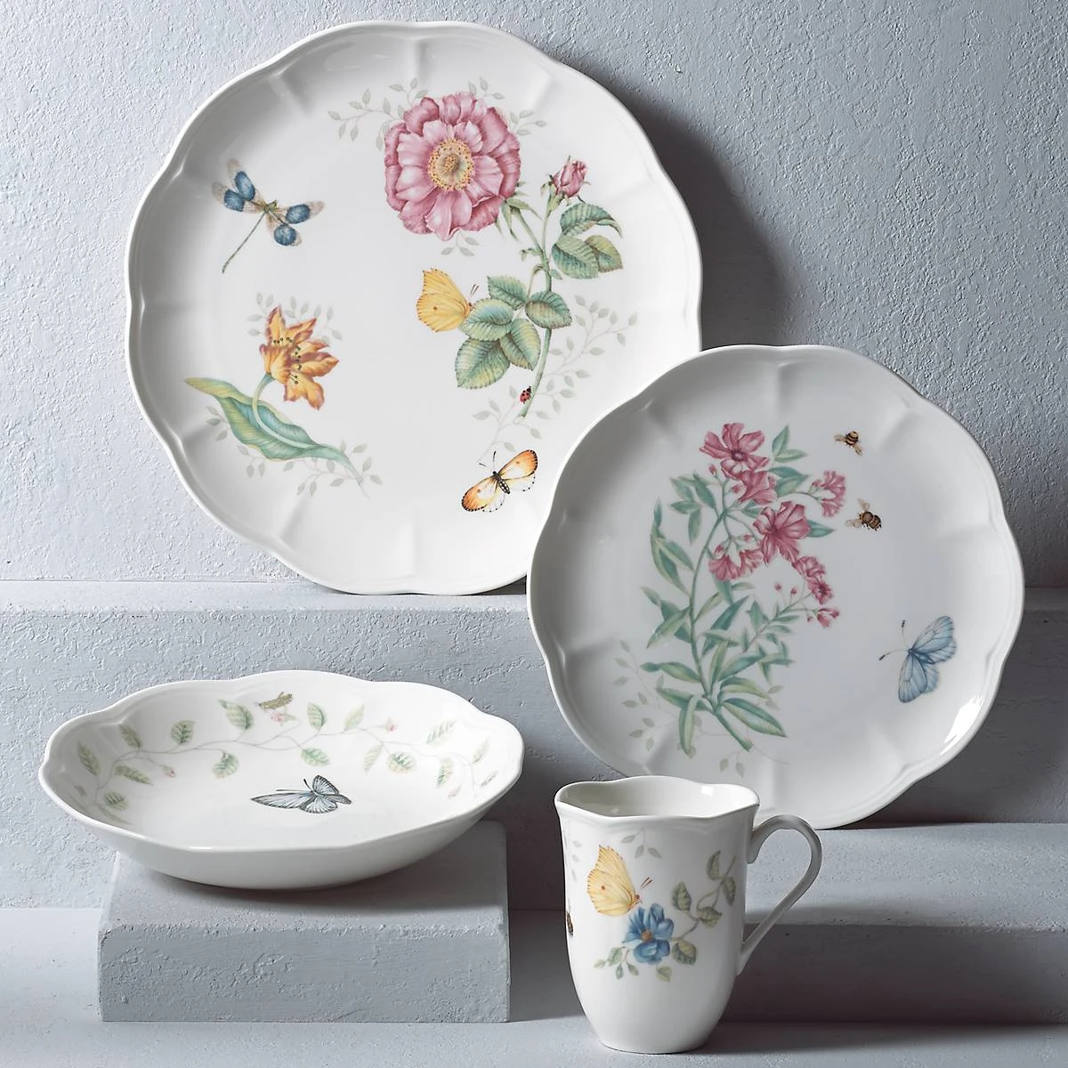 817044_wHR.jpg Lenox Butterfly Meadow 4-piece Place Setting