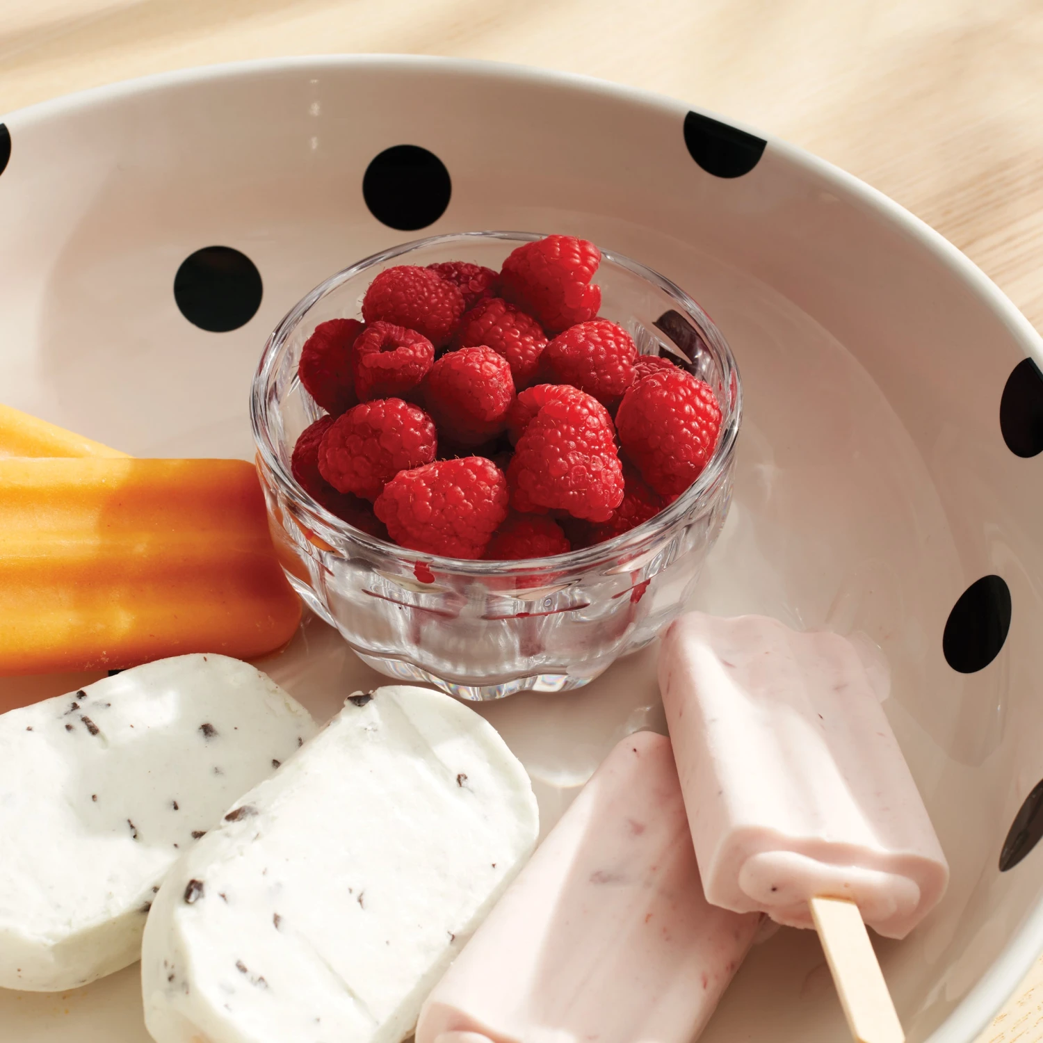 Kate Spade Deco Dot™ Salad Bowl Dinnerware 4 Kate Spade Deco Dot™ Salad Bowl Dinnerware