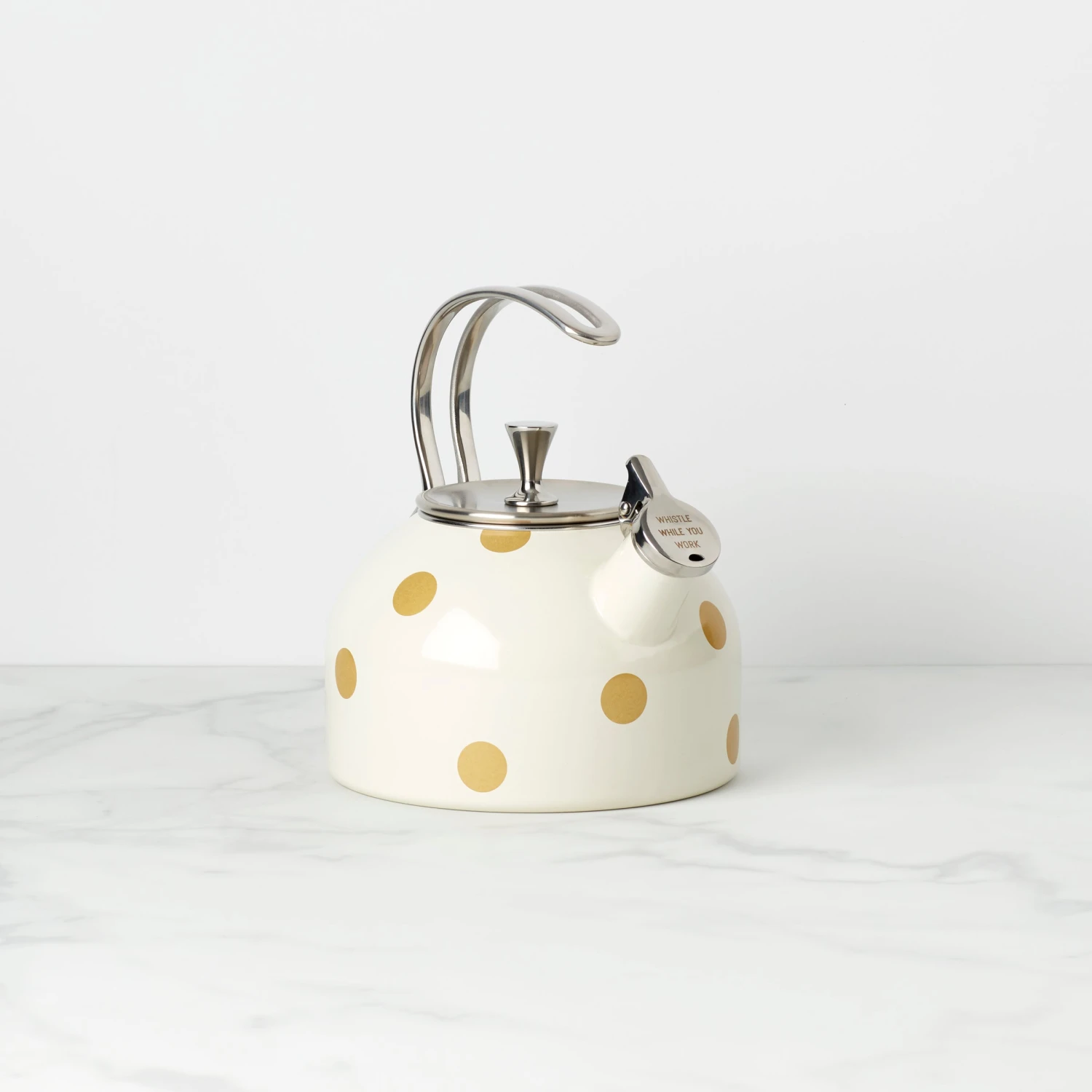 875284_w10-2_88d2ed70-eb23-452f-bbbd-d6069de273ec.jpg Kate Spade Deco Dot Kettle