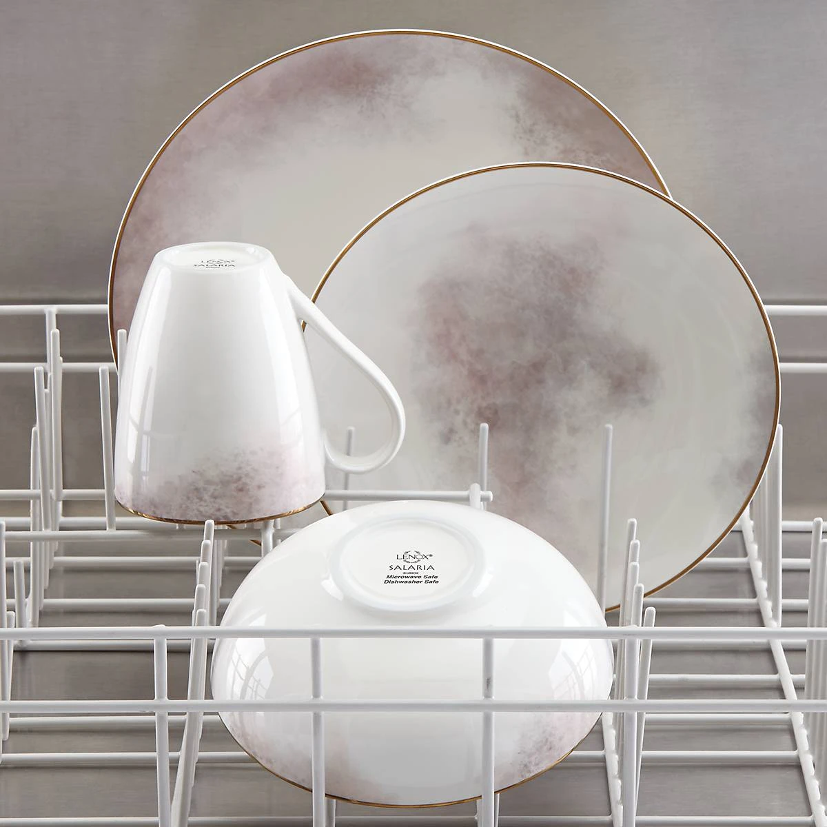 884711_w3_f3d18ea5-8482-429e-aa08-2b82edb6ecda.jpg Lenox Trianna 4-piece Place Setting Dinnerware