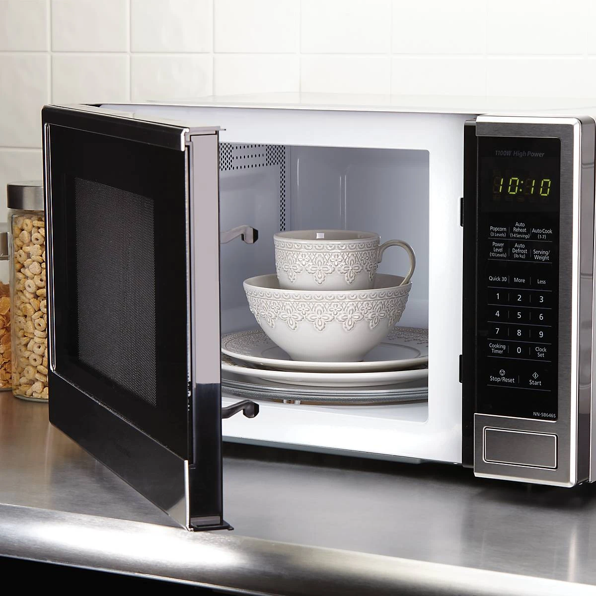 885615_w1_ab20e59c-6c88-42e8-90d0-f1b5aa6618f5.jpg Lenox Chelse Muse Fleur 12-piece Dinnerware Set