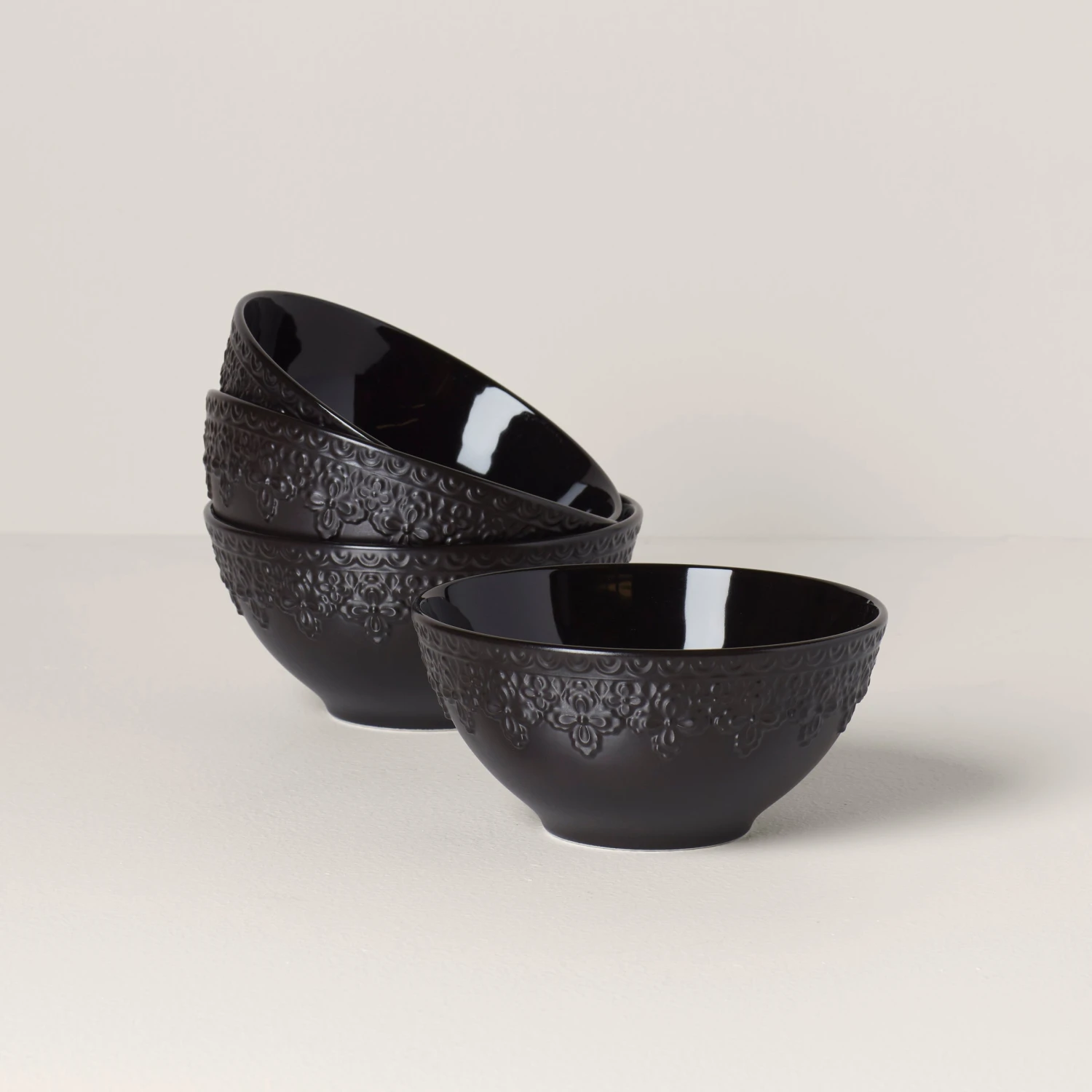 888917_w10_453349d6-6c33-4408-8246-433971af219f.jpg Lenox Chelse Muse Fleur Matte Black 4-Piece Bowl Set