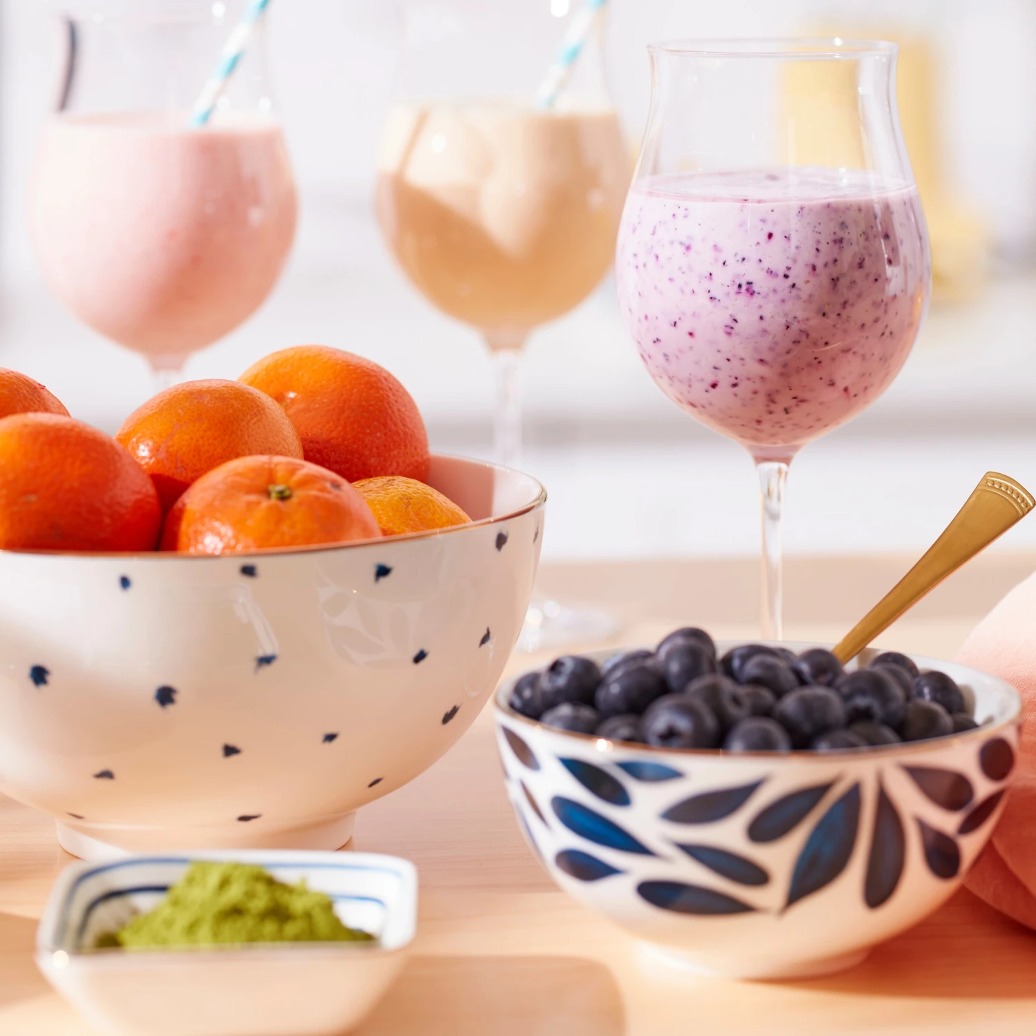 890691-893845-LNP-S23-FEA-3.jpg Lenox Tuscany Classics 4-Piece Rosé Glass Set