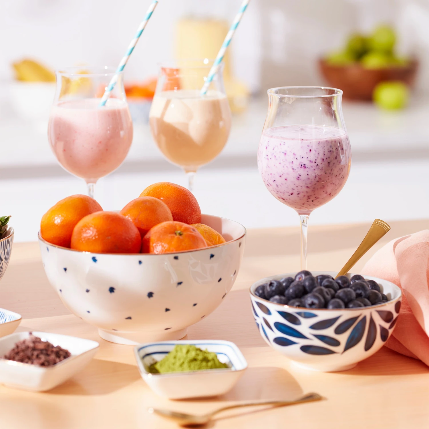 890691-893845-LNP-S23-FEA-4.jpg Lenox Tuscany Classics 4-Piece Rosé Glass Set