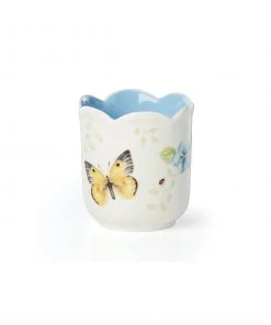 Lenox Butterfly Meadow Scalloped Blue Geranium Candle