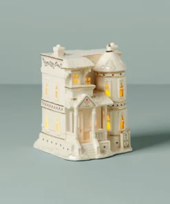 Lenox Home Décor Mistletoe Park Bed & Breakfast Figurine