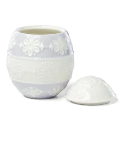Lenox Easter Eyelet Candle Home Décor