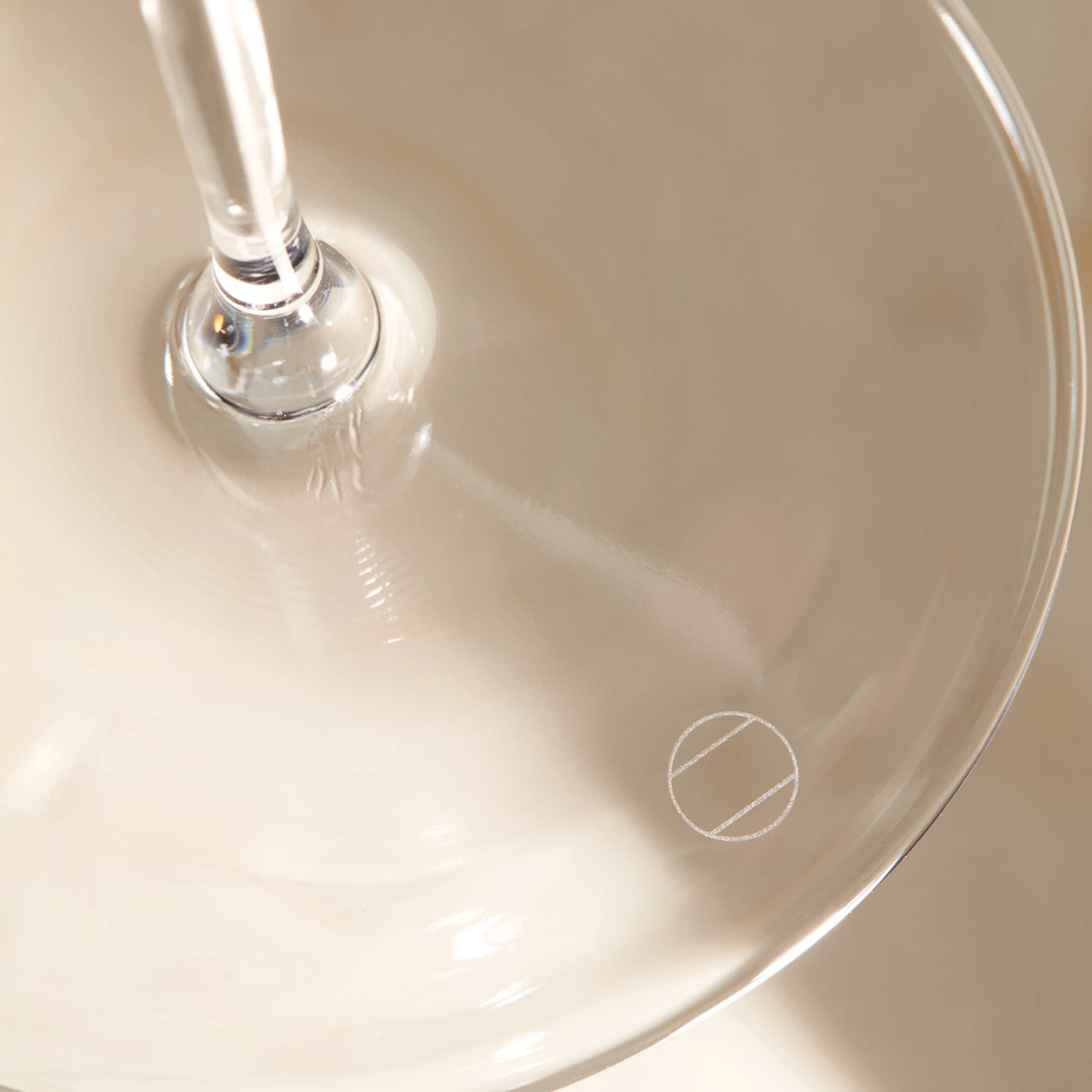 891333-LNP-S22-FEA-10.jpg Lenox Signature Series Cool Region 2-Piece Wine Glasses