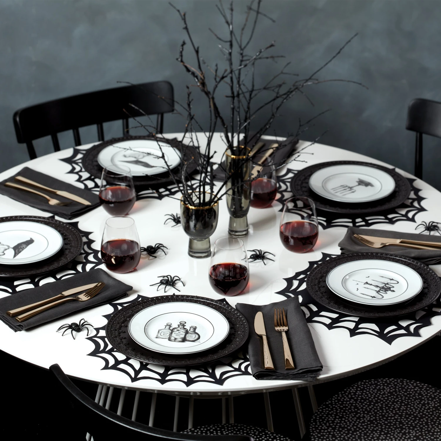 891431_w12.jpg Lenox Vintage Halloween 4-Piece Dessert Plate Set