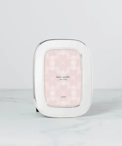 Kate Spade South Street 4" X 6" Silver Oval Frame Home Décor