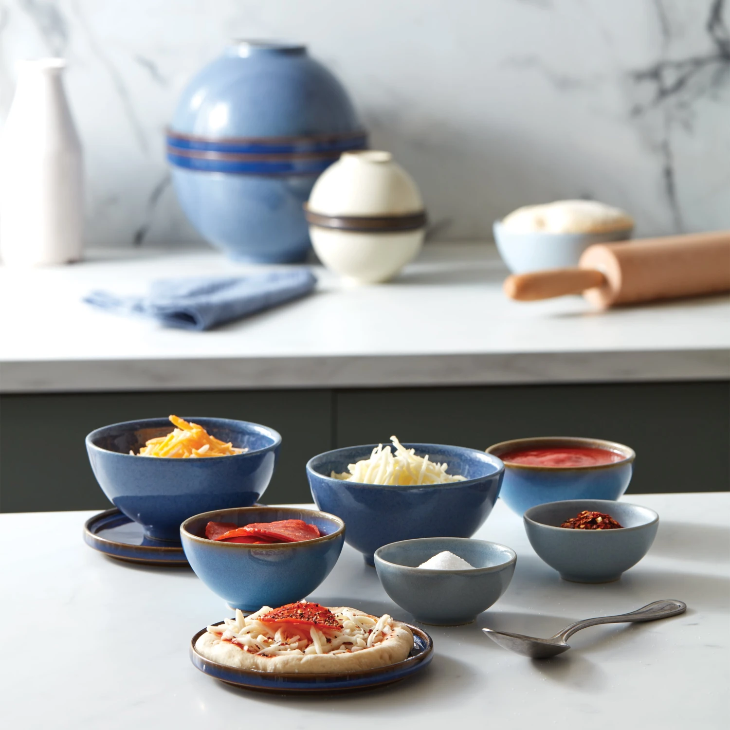 892514_w16_22b8d40b-6f43-4623-988d-65e394f2cde3-3.jpg Lenox Serveware Mini Luna Nesting Set