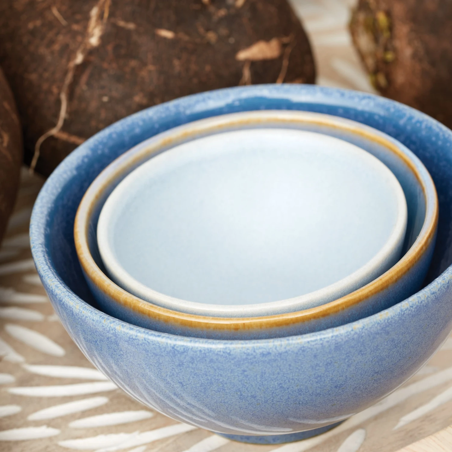 892514_w17_285d34b9-dd48-4c1c-bffa-c9b84d3223dc-3.jpg Lenox Serveware Mini Luna Nesting Set