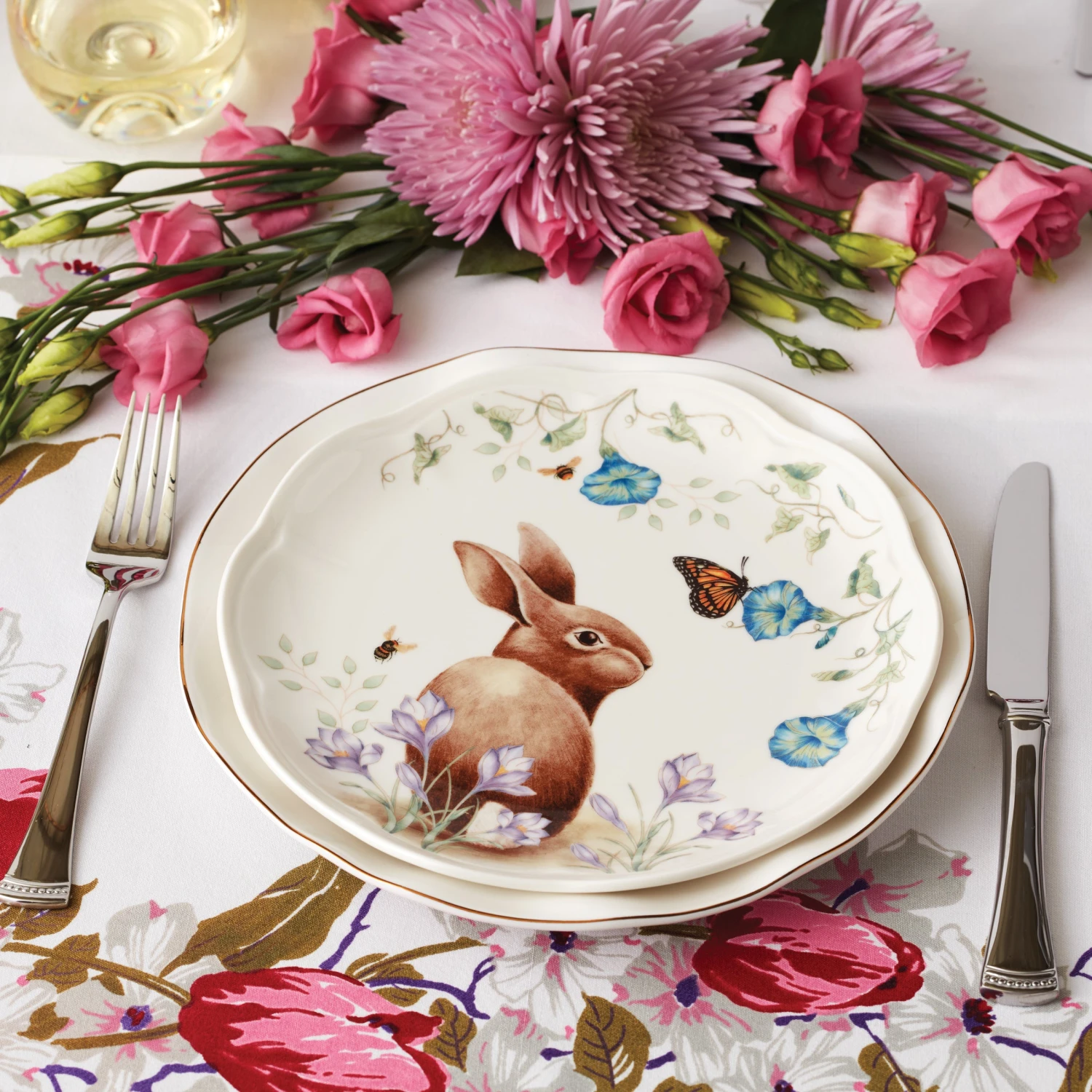 893457_w11.jpg Lenox Butterfly Meadow Bunny 4-Piece Accent Plate Set