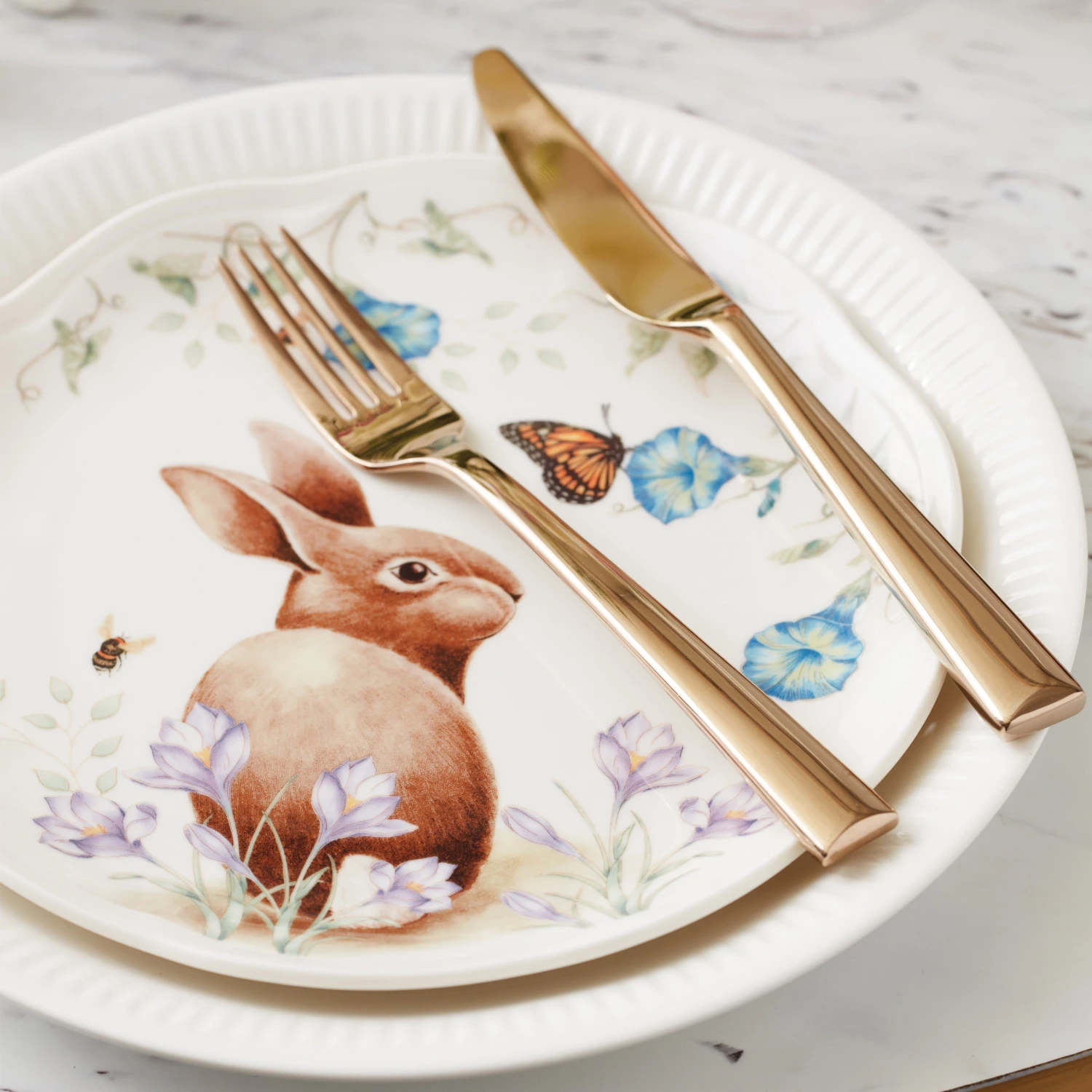 893465_w14.jpg Lenox Butterfly Meadow Bunny 4-Piece Accent Plate Set