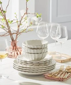 Lenox French Perle Scallop 12-Piece Dinnerware Set