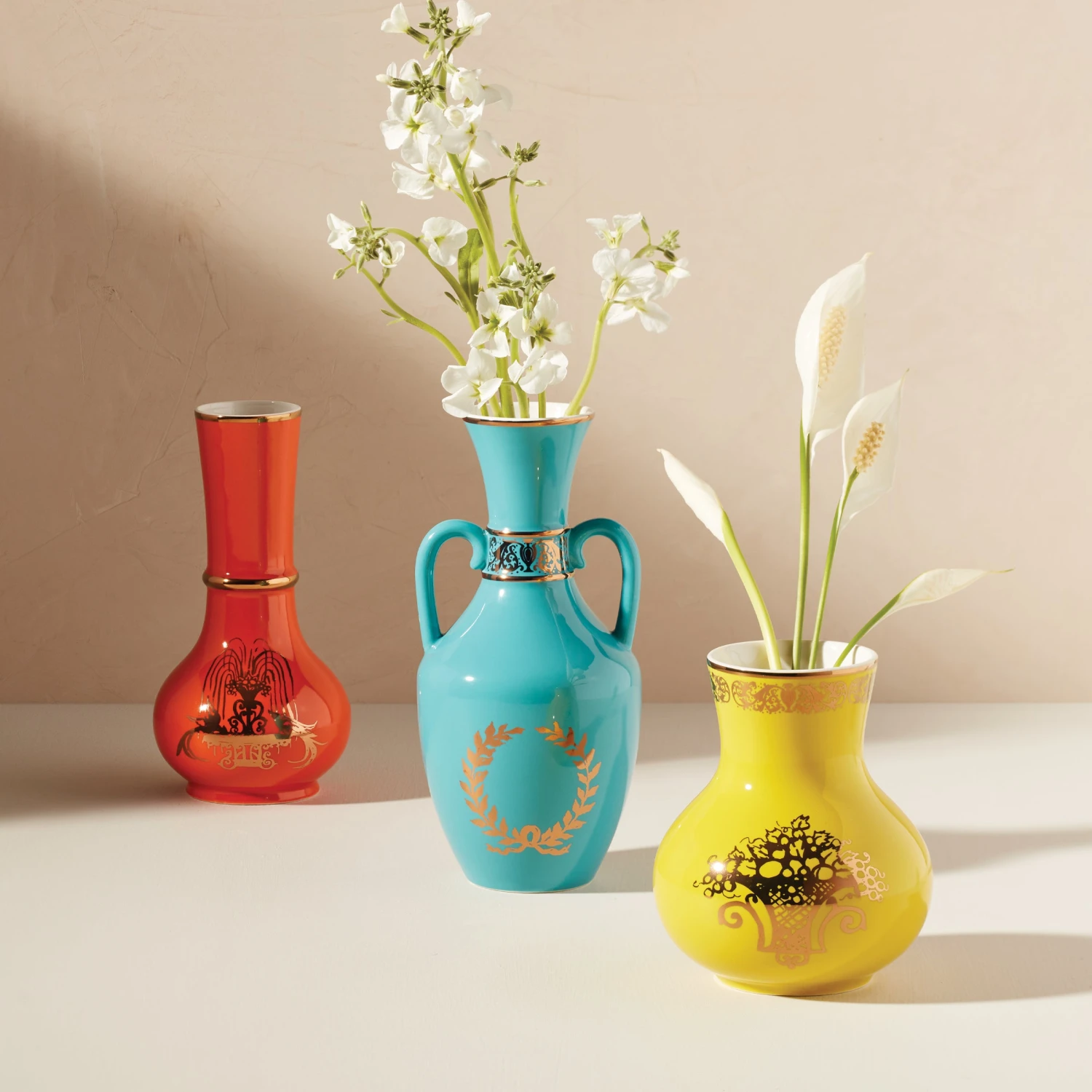 893646-893645-893647-LNP-F22-FEA-1_8a1a63b4-4268-4b03-a86c-c378e54b0cd5.jpg Lenox LX Remix Yellow Vase Home Décor