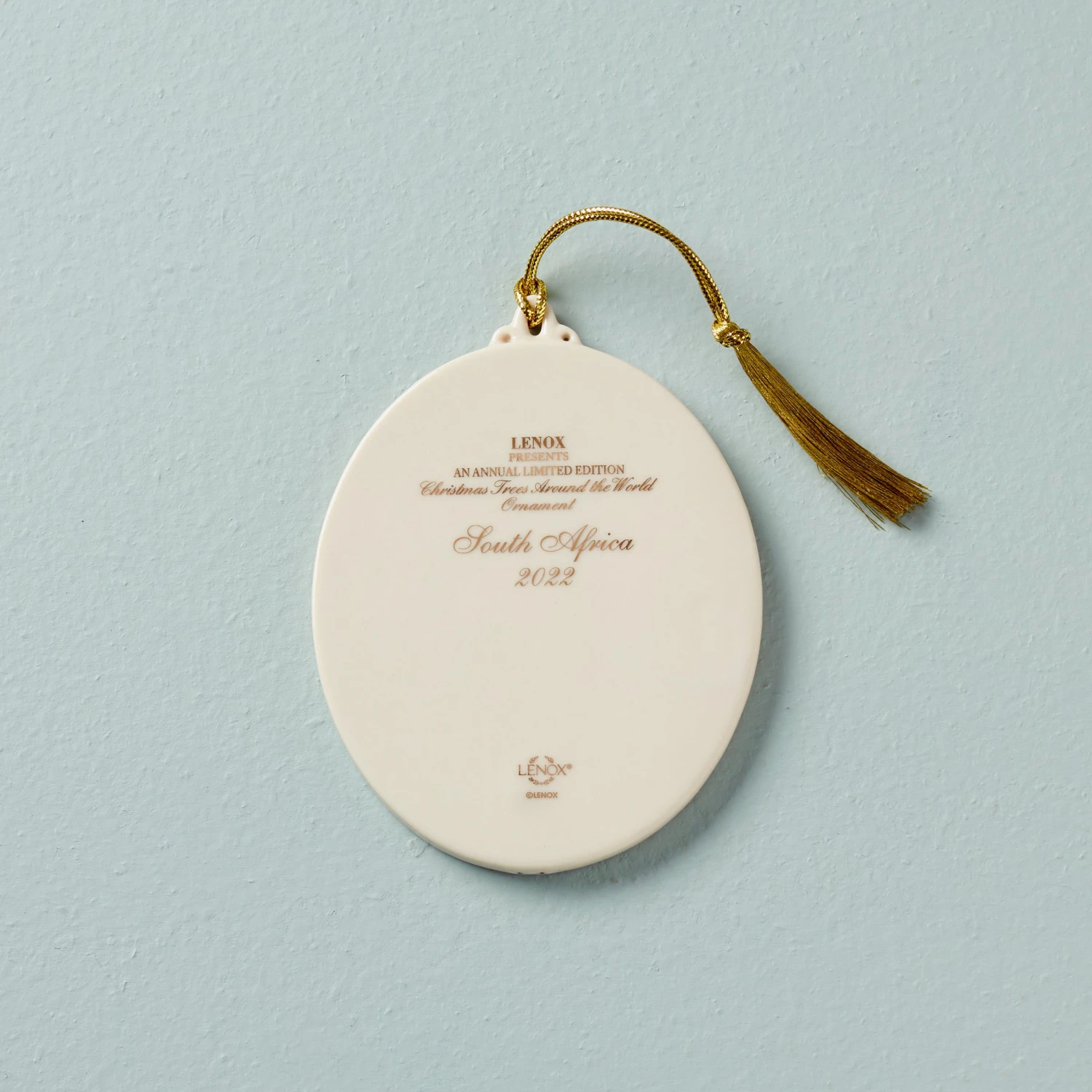 893722_w11.jpg Lenox 2022 Trees Around The World Ornament